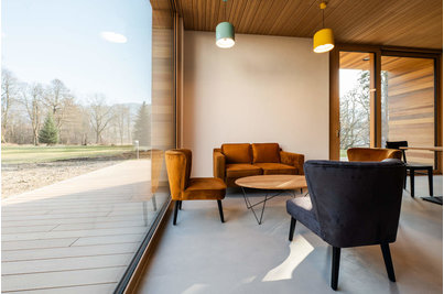 Střední škola Jana Blahoslava - křesla Lautrec a sedačka Willy