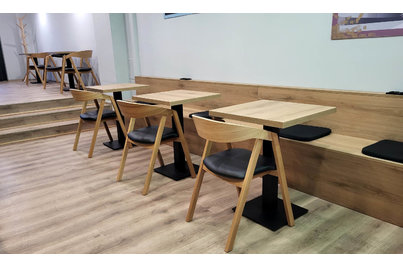 Krušný kafe - židle GURU Dub se stoly PRATO 16