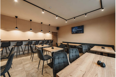 Mix Bistro - židle LAUREN a stoly PRATO