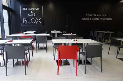 BLOX restaurace - židle Volt v restauraci BLOX