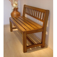 boční pohled na lavici Ristorante v provedení Antik