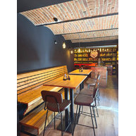 podnože PRATO 30 Bar a barové židle Stanley