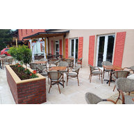 stoly Modena Pinie s židlemi Blois