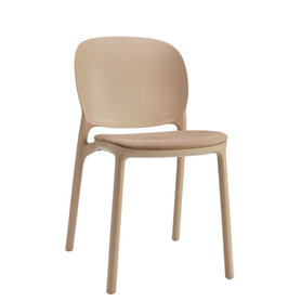 Plastové židle - židle HUG v barvě Caramel 17